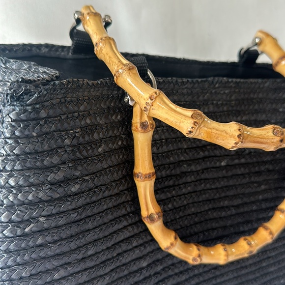 ✨Black Straw Handbaf with Bamboo Handles✨ - Picture 4 of 5